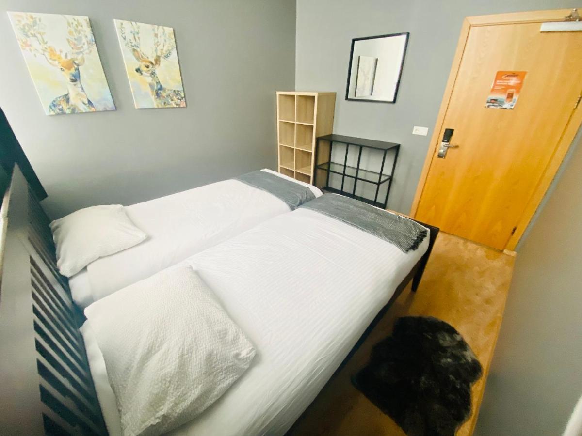 Bus Hostel Reykjavik - Reykjavik Terminal Eksteriør bilde