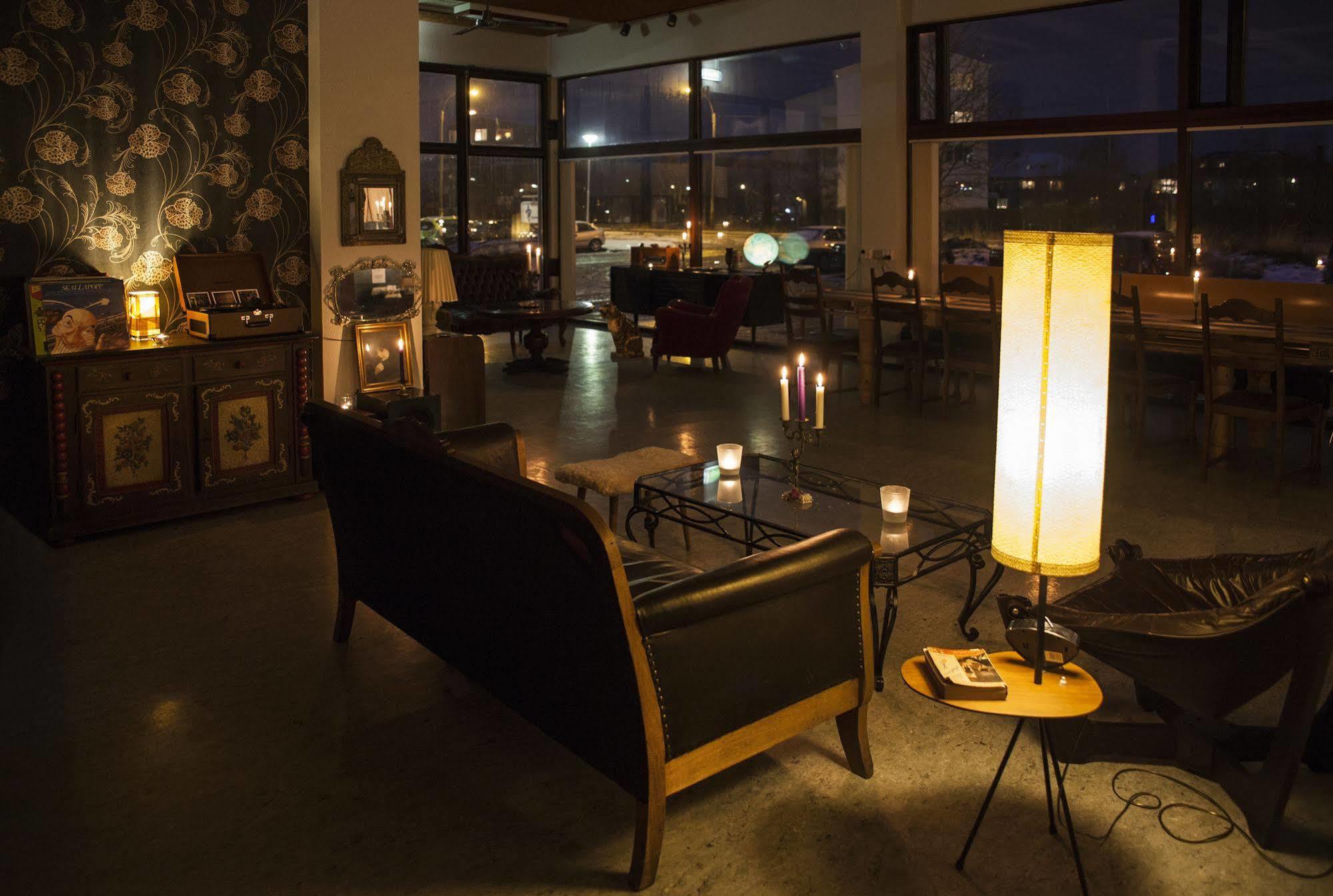 Bus Hostel Reykjavik - Reykjavik Terminal Eksteriør bilde