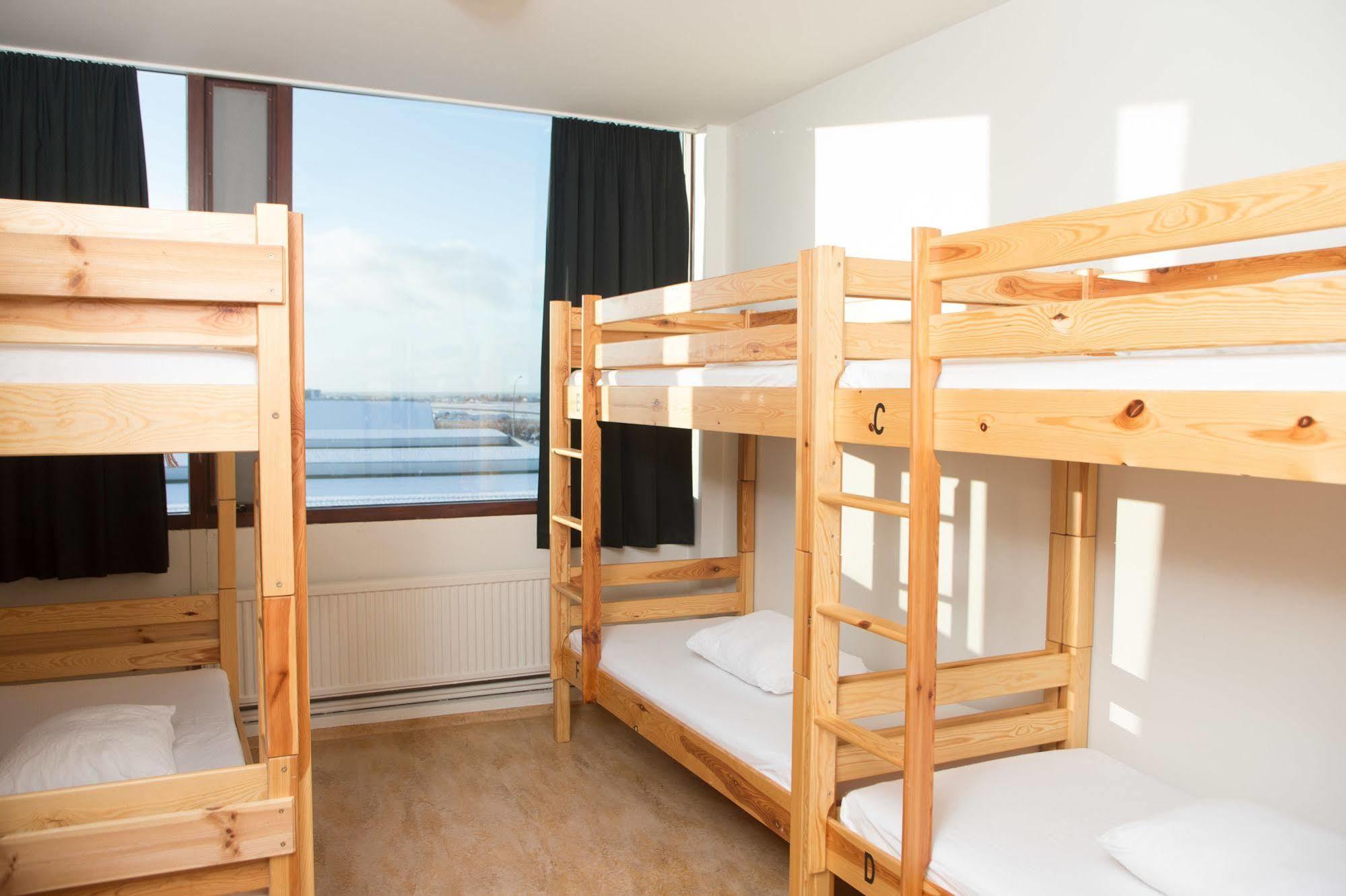 Bus Hostel Reykjavik - Reykjavik Terminal Eksteriør bilde